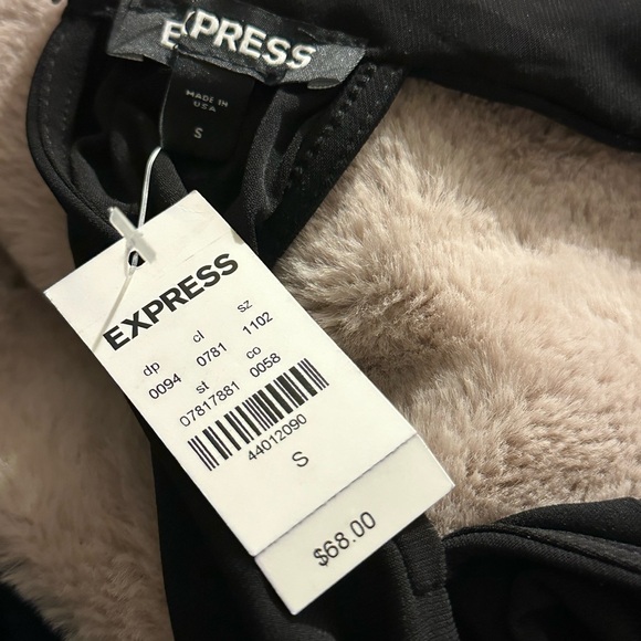 Express Black Sleeveless Mini Dress - Picture 2 of 4